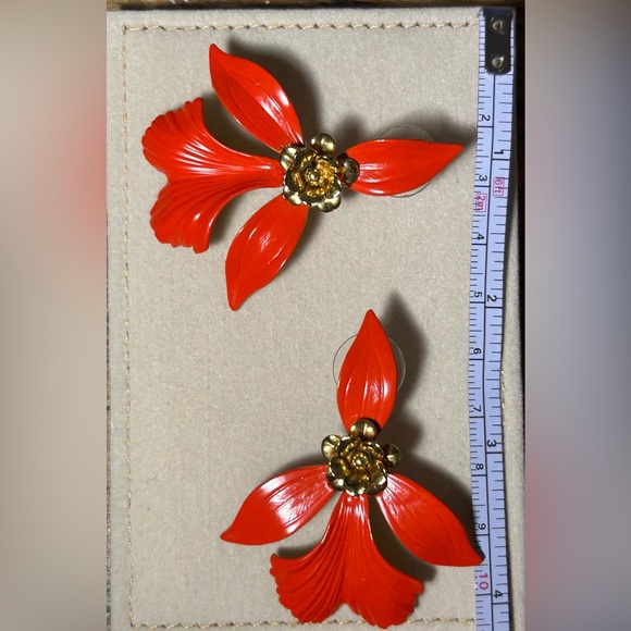 Anthropologie Red Fleur de lis stud earrings with gold back. - Picture 2 of 4